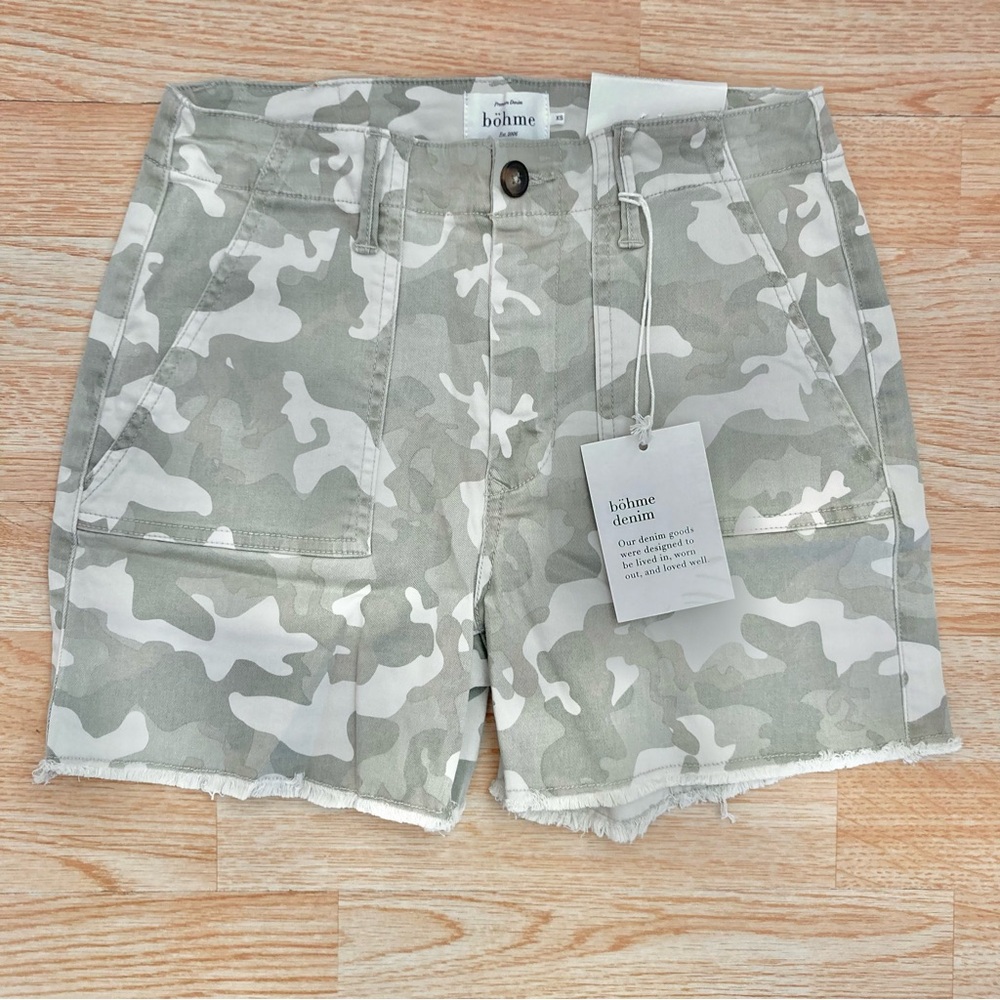 NWT Böhme Camo Cut Off 4.5” Cargo Shorts Raw Frayed Hem XS